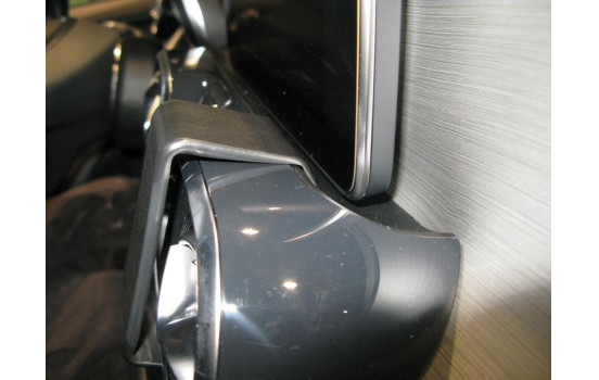 ProClip - Mercedes Benz X-Class 2018-> Angled mount, Image 6