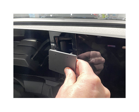 ProClip - Renault Mégane E-TECH 2022- Angled mount, Image 4