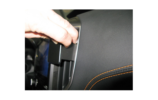 ProClip - Subaru Impreza 2017-> / XV 2018-> Angled mount, Image 3