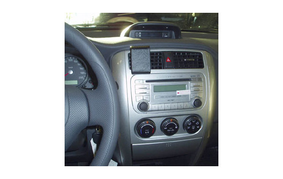 ProClip - Suzuki Liana 2004-2006 Center mount