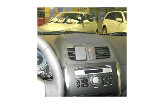 ProClip - Suzuki SX4 2011-2015 Center mount
