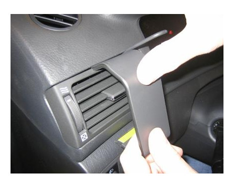 ProClip - Toyota Corolla 2002-2007 Left mount, Image 3