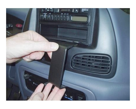 ProClip - Toyota Town Ace 2003-2005 Angled mount, Image 3