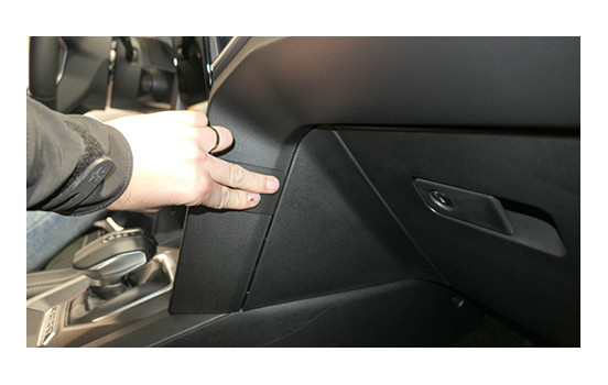 ProClip - Volkswagen Amarok 2024 - Angled mount, Image 3