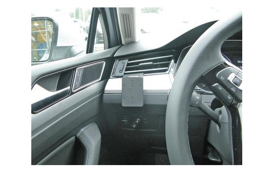 ProClip - Volkswagen Passat 2015- / Passat Alltrack 2015- / Arteon 2017- Left mount, Image 2