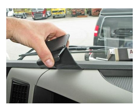 ProClip - Volvo FM Series 2014-2020 Center mount, Image 5