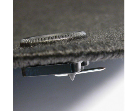 Auto clamps, Image 2