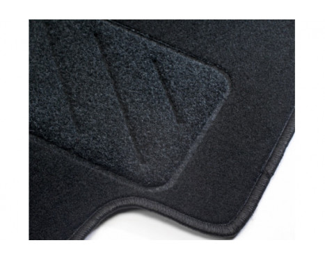 Car mats suitable for Ford Transit Courier 2014- (only for)