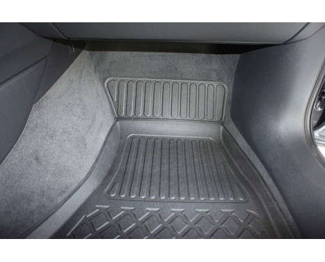 Rubber mats suitable for Audi A4 / Audi A4 Avant (B9) / A5 Sportback 2015+ (incl. Facelift), Image 6