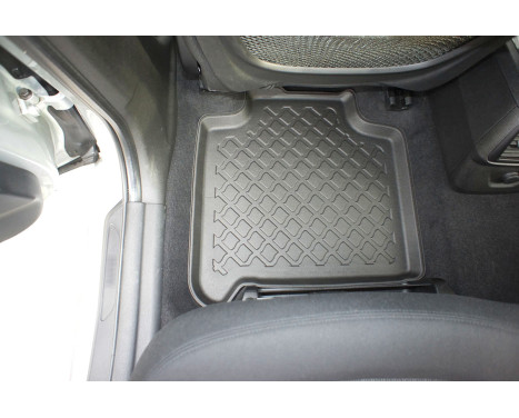 Rubber mats suitable for BMW 2 (F46) Gran Tourer 2015+, Image 5