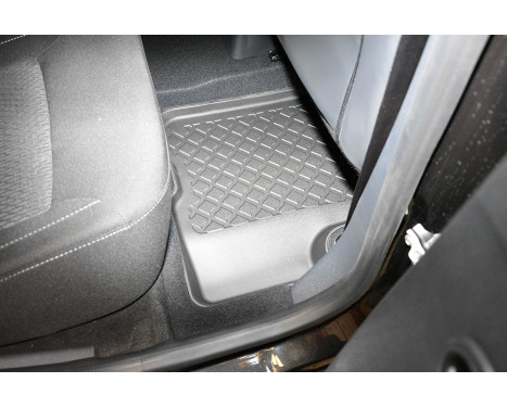 Rubber mats suitable for Dacia Logan II / Logan II MCV 5-Seater 2013-2021, Image 7