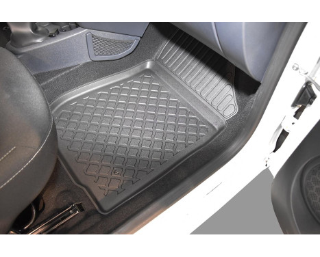 Rubber mats suitable for Dacia Sandero (Stepwa) II 2012-2020, Image 4