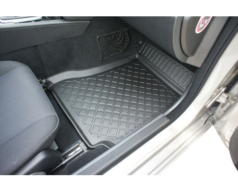 Rubber mats suitable for Mercedes C-class (Kombi) W/S204, Image 4