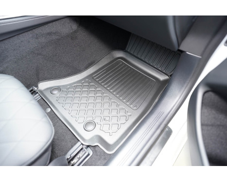 Rubber mats suitable for Mercedes E-Class W214 incl. Plug-In Hybrid 2023-, Image 4