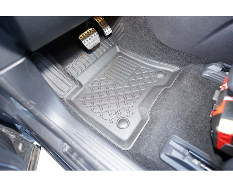 Rubber mats suitable for Mercedes EQB 2021+, Image 3