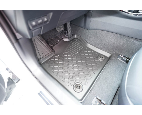Rubber mats suitable for Toyota Prius V Plug-in Hybrid 2023-, Image 3