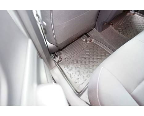 Rubber mats suitable for Toyota Prius V Plug-in Hybrid 2023-, Image 6