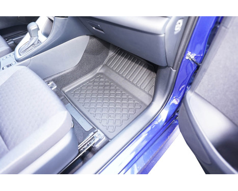 Rubber mats suitable for Toyota Yaris (Cross) Hybrid 2020+ / Mazda 2 Hybrid 2022+, Image 4