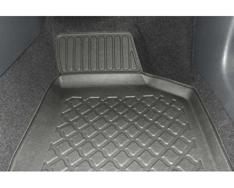 Rubber mats suitable for Volkswagen Jetta 2011-2018, Image 6