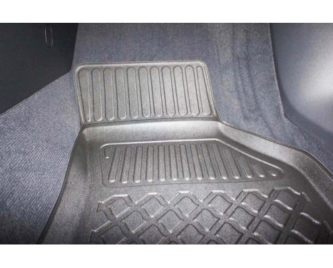 Rubber mats suitable for Volkswagen Passat B8 Sedan / Variant 2014 + (incl. Facelift), Image 6