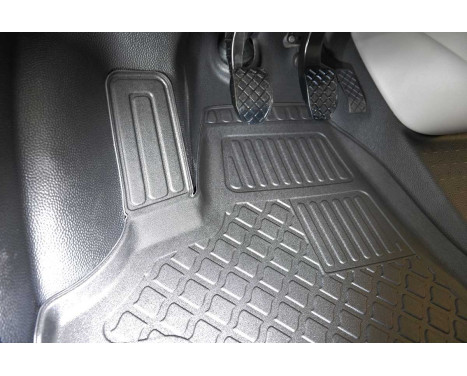 Rubber mats suitable for Volkswagen T5 / T6 / T6.1 ALL 2003+, Image 4