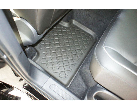 Rubber mats suitable for Volkswagen Tiguan II 2016+ (incl. Facelift), Image 8