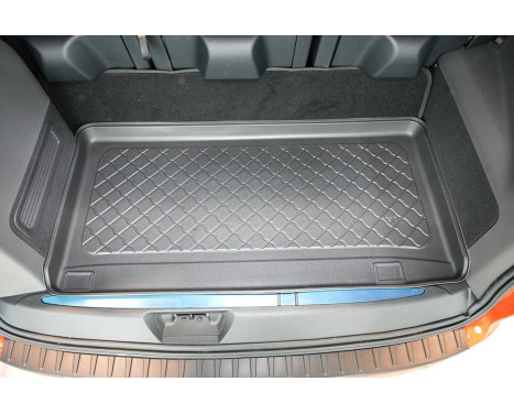 Boot liner suitable for Ford Tourneo Custom L1 Facelift V/5 02.2018- behind the third row of seats, Image 4