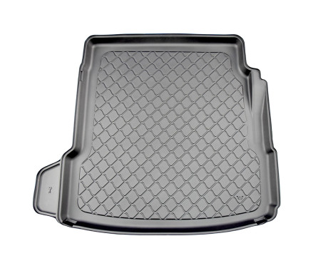 Boot liner suitable for Jaguar XE Facelift 2019+