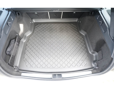 Boot liner suitable for Mercedes C-class S206 Kombi (All-Terrain) 2021+, Image 4