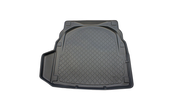 Boot liner suitable for Mercedes EW 212 S/4 03.2009-03.2016 with left wing (can be cut off)