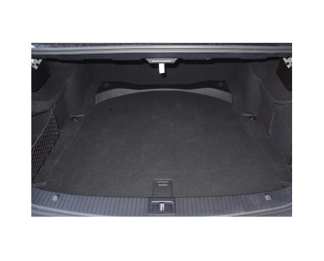Boot liner suitable for Mercedes EW 212 S/4 03.2009-03.2016 with left wing (can be cut off), Image 3