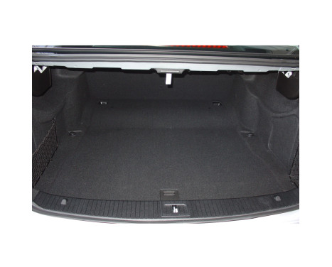 Boot liner suitable for Mercedes EW 212 S/4 03.2009-03.2016 without wings, Image 3