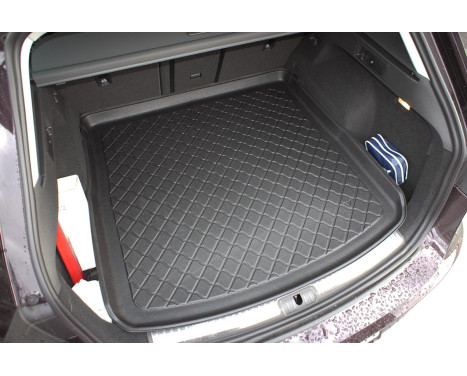 Boot liner suitable for Seat Leon III (5F) ST Kombi C/5 01.2014-02.2020 / Seat Leon X-Perience C/5, Image 5