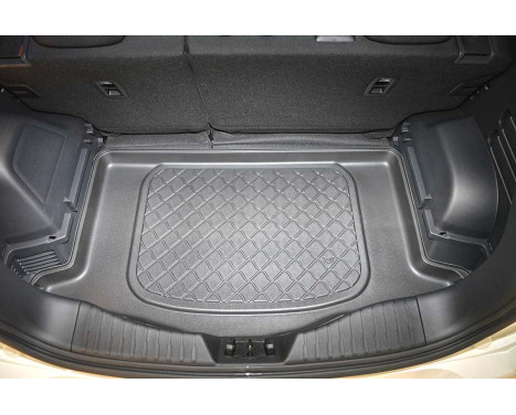 Boot liner suitable for Ssangyong Tivoli Facelift SUV/5 01.2018-2019, Image 4