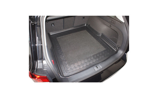 Boot liner suitable for Volkswagen Passat 3D Variant 2014- incl. GTE, Image 2