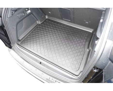 Trunk mat suitable for Peugeot 3008 II Hybrid & Hybrid4 SUV/5 09.2019-, Image 5