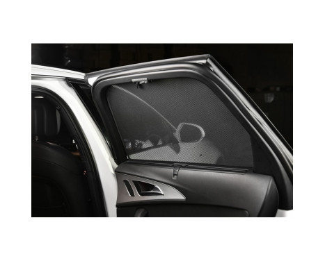 Privacy Shades (rear doors) suitable for Mercedes GL 2006- (2-piece) PV MBGL5A18, Image 2