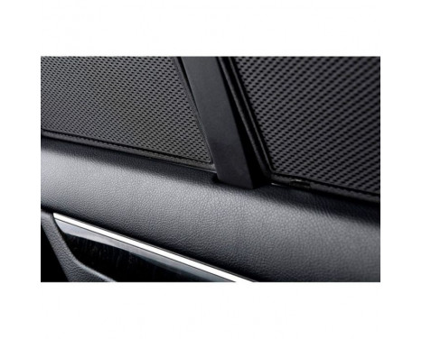 Privacy Shades (rear doors) suitable for Nissan Qashqai 5-door 2014-2021 (2-piece) PV NIQAS5B18, Image 4