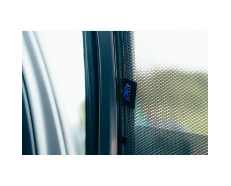 Set Car Shades (rear doors) suitable for Ford Ranger 4 doors 2023- (2-piece), Image 9