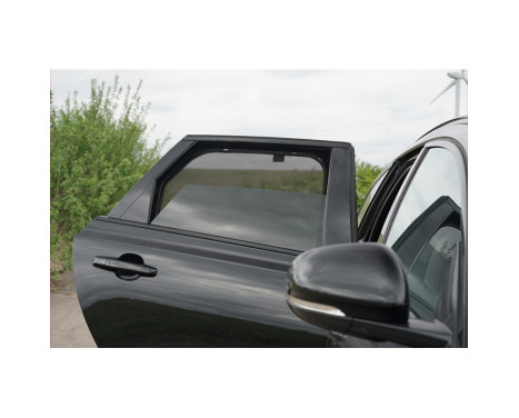 Set Car Shades (rear doors) suitable for Jaguar XF II (X260) Sportbrake 2017- (2-piece), Image 6