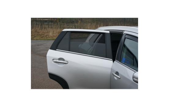 Set Car Shades (rear doors) suitable for Suzuki S-Cross 5 doors 2022- (2-piece), Image 5