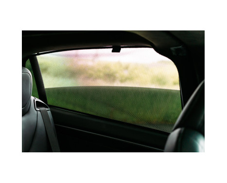Set Car Shades (rear doors) suitable for Tesla Model X 5 doors 2016- (2-piece), Image 5