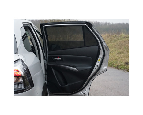 Set Car Shades suitable for Suzuki S-Cross 5 doors 2022- (6-piece), Image 6