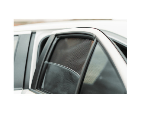 Set Car Shades suitable for Toyota Yaris Cross (MXP) 2020 - (4-piece), Image 6