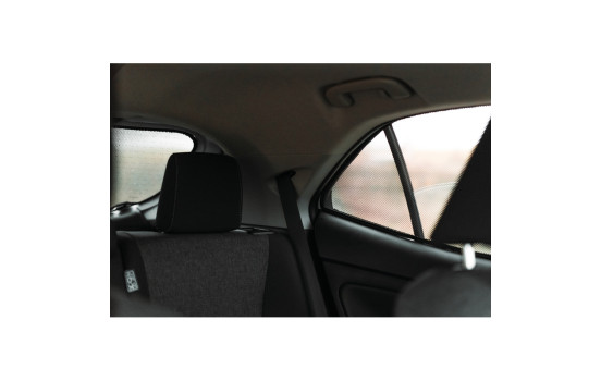 Set Car Shades suitable for Toyota Yaris Cross (MXP) 2020 - (4-piece), Image 8