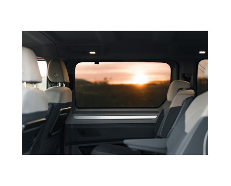 Set Car Shades suitable for Volkswagen T7 Multivan 2021 - (6-piece), Image 5