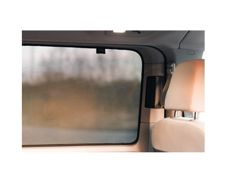 Set Car Shades suitable for Volkswagen T7 Multivan 2021 - (6-piece), Image 6