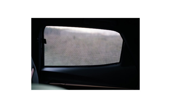 Set of Car Shades (rear doors) suitable for Cupra Tavascan (KR1) 2024- (2-piece), Image 3