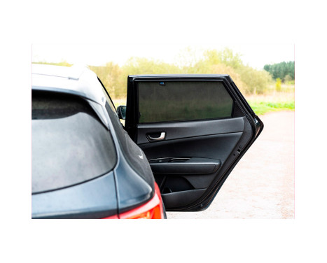 Set of Car Shades (rear doors) suitable for Kia Optima Sportswagon 2016-2020 (2-piece), Image 5