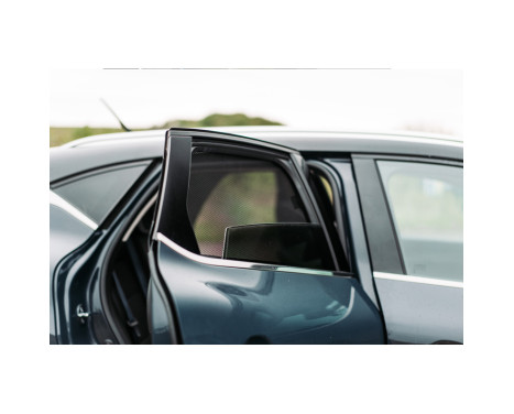 Set of Car Shades (rear doors) suitable for Renault Captur II 5 doors 2020 - (2-piece), Image 6